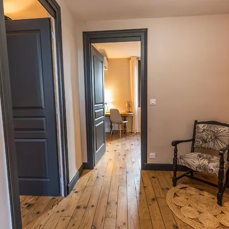 게스트하우스 La Maison D'a Cote 몽트드마르장