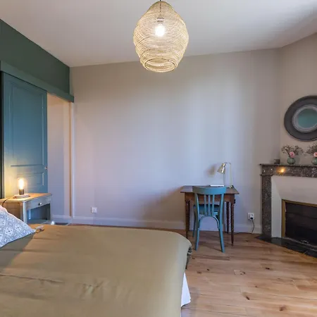 La Maison D'a Cote 게스트하우스 몽트드마르장