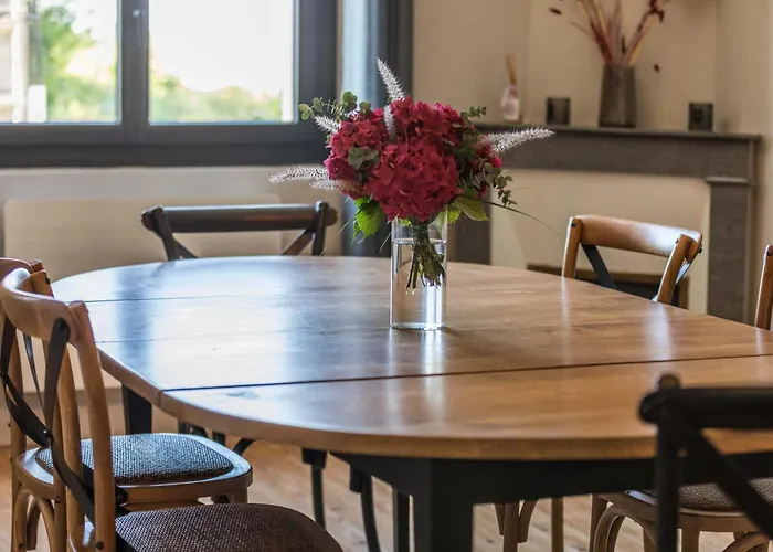 La Maison D'à Côté Pensión *