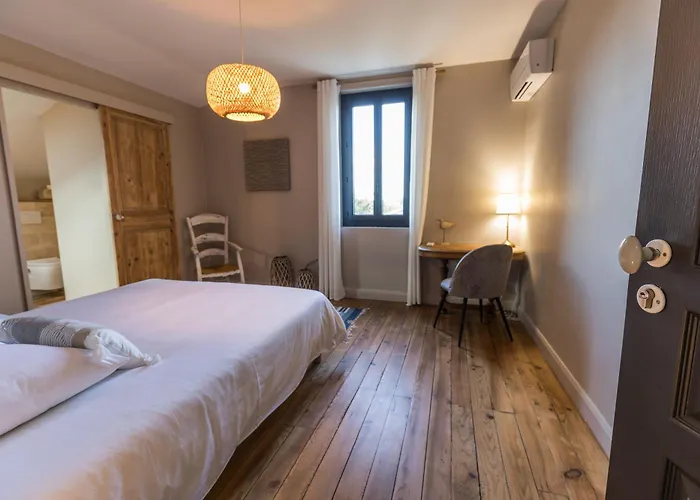 Pensión La Maison D'à Côté *